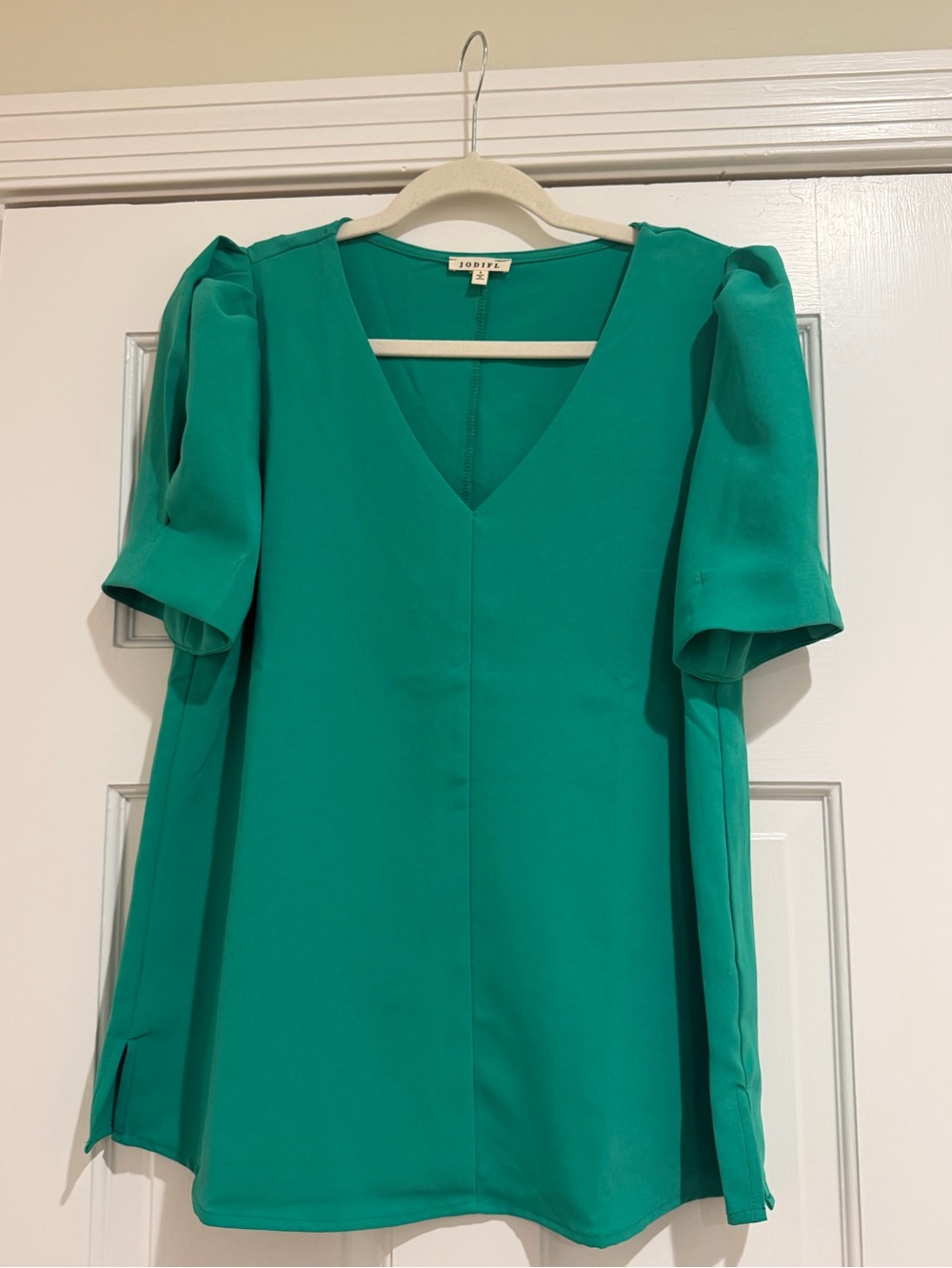 JODIFL Teal V-Neck Blouse with Short Sleeves